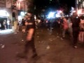 Agentes antidisturbios de la Policía Nacional detienen a una joven durante las cargas que sucedieron a la manifestación contra la financiación pública de la Jornada Mundial de la Juventud, la noche del 17 de agosto de 2011. Más cosas en BlogEntrelineas: blogentrelineas.wordpress.com.
