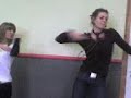 voila megane et krystel qui font de la tektonik lol