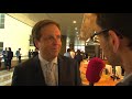 Click here to watch this video Tom Staal en de ongedekte cheque van 40 miljard