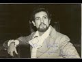 joan sutherland as the evil courtesan giulietta and pl�cido domingo as hoffmann singing the duet 