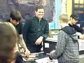 Tom Delonge signing autographs
