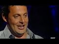 Enrico Brignano skatch