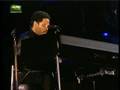 Bekijk videoclip 'Lenny Kravitz - I'll Be Waiting'
