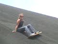 sandboarding en un volcan activo