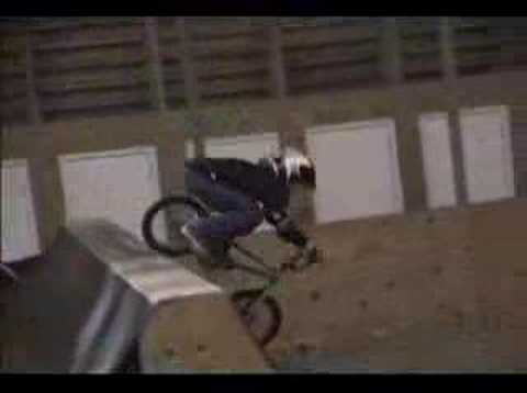 BMX VIDEOS, BIKES, TRICKS, STUNTS, CRASHES