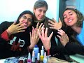 Uma história emocionante, comovente, arrebatadora, de uma sala de aula tão especial. Espero que todos curtam o vídeo.Tentei fazer com que todos aparecessem. Se você não apareceu, desculpe, realmente não tinha disponível uma foto sua. Na verdade, pesquisei e atingi um acervo de aproximadamente 140 fotos, então, é muito provável que você esteja aqui. rsBjus e abraços calorosos a todos. ;)