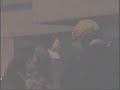 michael youn embrasse sur la bouche un fan qui l'attendait � rtl depuis une heure.