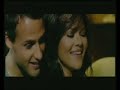 cowok perancis nyanyi lirik bahasa indonesia, cewe indo nyanyi lirik perancis...unik kan? lagu ini diciptakan oleh anggun bo!