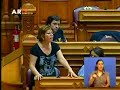 Mariana Aiveca apoia petição contra falsos recibos verdes
