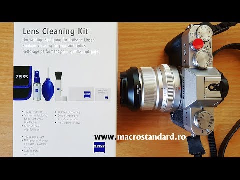 Click aici pentru vizualizare Kit pentru curatarea lentilelor AF Carl Zeiss CLCK000 - Lens Cleaning Kit Prezentare Kit pentru curatarea lentilelor AF Carl Zeiss CLCK000 - Lens Cleaning Kit