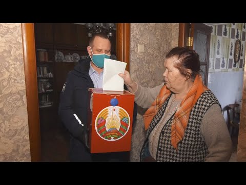 88-летняя Нина Бобкова проголосовала на дому видео