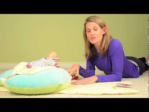 how to practice tummy time with infant