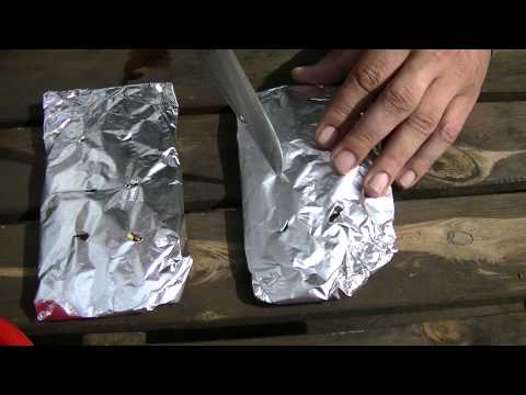 Der Test: Holzchips Smokerchips im Räucherpäckchen wässern oder nicht ? --- Klaus grillt