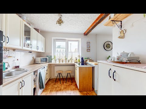 Video Prodej rodinného domu se zahradou + garáží a stavební parcelou ve městě Javorník.