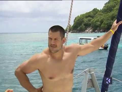 Top Billing soaks up the sun in the Seychelles with two rugby champs
