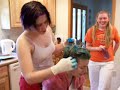 my friend getting her hair dyed