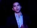 Dennis Trillo greets iGMA threaders..