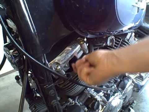 how to change oil on a 650 v star