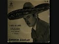 Antonio aguilar-si no me quieres no me martirices Antonio aguilar-si no me quieres no me martirices
