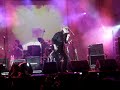 16 anos depois da separação a banda Cascavelletes faz um show especial no aniversário de 10 anos da pop rock, aonde tocam a música menstruada, um de seus maiores sucessos