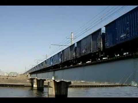 ＥＦ６５－１０００＋ワム３４連＋コキ