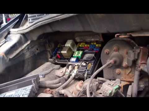 how to know when a fuse is blown in a car