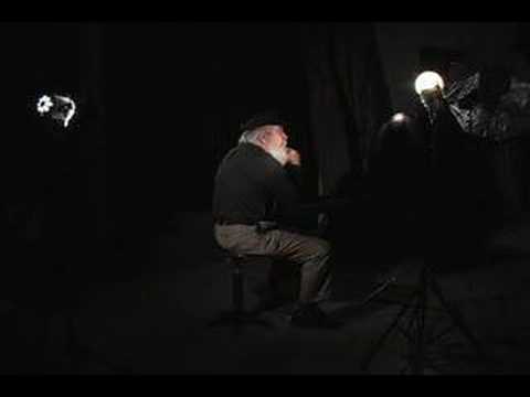 Studio Lighting Techniques from StudioStyles.net – Painting with Light Studio Lighting Techniques from StudioStyles.net – Painting with Light