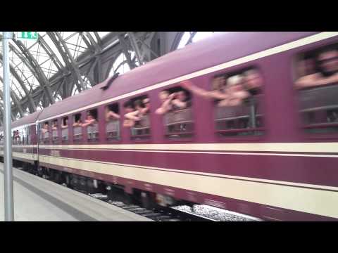 Sonderzug - Zum letzten Auswärtsspiel des FC Sankt.Pauli bei der SG Dynamo Dresden am 29.04.2012 hat der Fanladen dieses Mal sogar zwei - wie immer einmalig tolle - Sond...