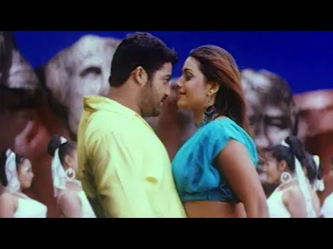 Rakshitha - Watch more movies @ http://www.youtube.com/volgavideo http://www.youtube.com/user/newvolgavideo/videos?view=1 Cast: Jr. NTR, Rakshitha, Sayaji Shinde, Rahul ...