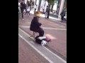 videos de The Crappest busker in Dublin