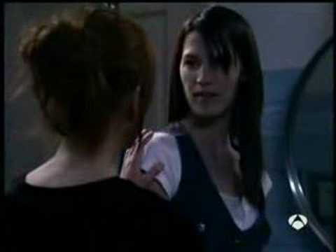 Pepa & Silvia (First Kiss)