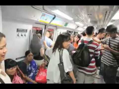 นั่งรถไฟใต้ดินที่ประเทศสิงคโปร์