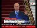 Cine zgarie cu unghiutele la poarta Cotroceniului? Manele-Gratis.net