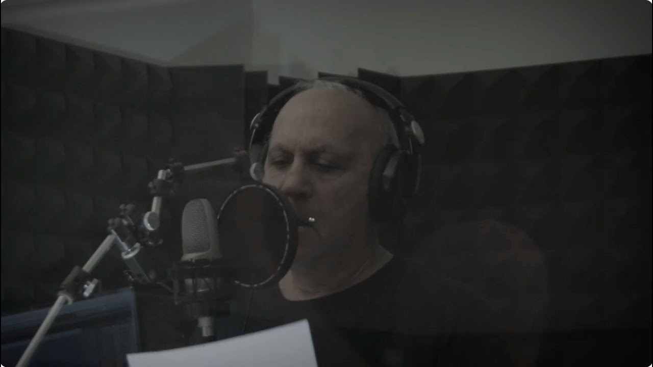 אורי ביילין מארח את מיקי גבריאלוב – מגדלים וארמונות