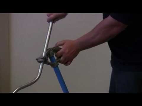 how to properly oil a saddle