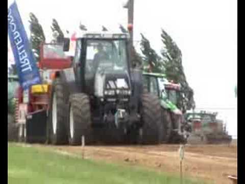 daewoo tractors