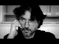 et socialrealistisk minidrama om ledighed, dagpenge, kontanthj�lp og myter. siden 2008 er samfundet blevet pr�get af en krisestemning, der har bragt sindene ...