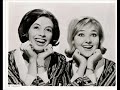 one of a number of songs recorded by the caravelles in german; this one is called true love never runs smooth (originally released in 1964 recorded in german in 1965 with andrea simpson and lois wilkinson