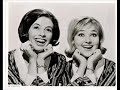 one of a number of songs recorded by the caravelles in german; this one is called true love never runs smooth (originally released in 1964 recorded in german in 1965 with andrea simpson and lois wilkinson