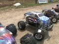 RC Trucks TUG-OF-WAR~ Traxxas T-Maxx Vs. HPI Savage_