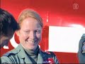 Pilot Wanita Pertama Untuk Team Akrobatik Red Arrow