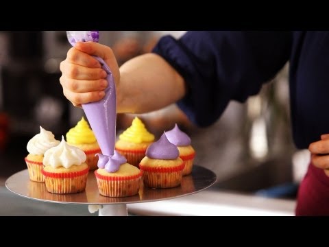 how to make purple icing