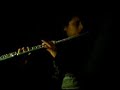 tocando flauta traversa