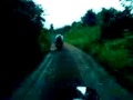 op de motor door de jungle van Ratanakiri (Cambodja)