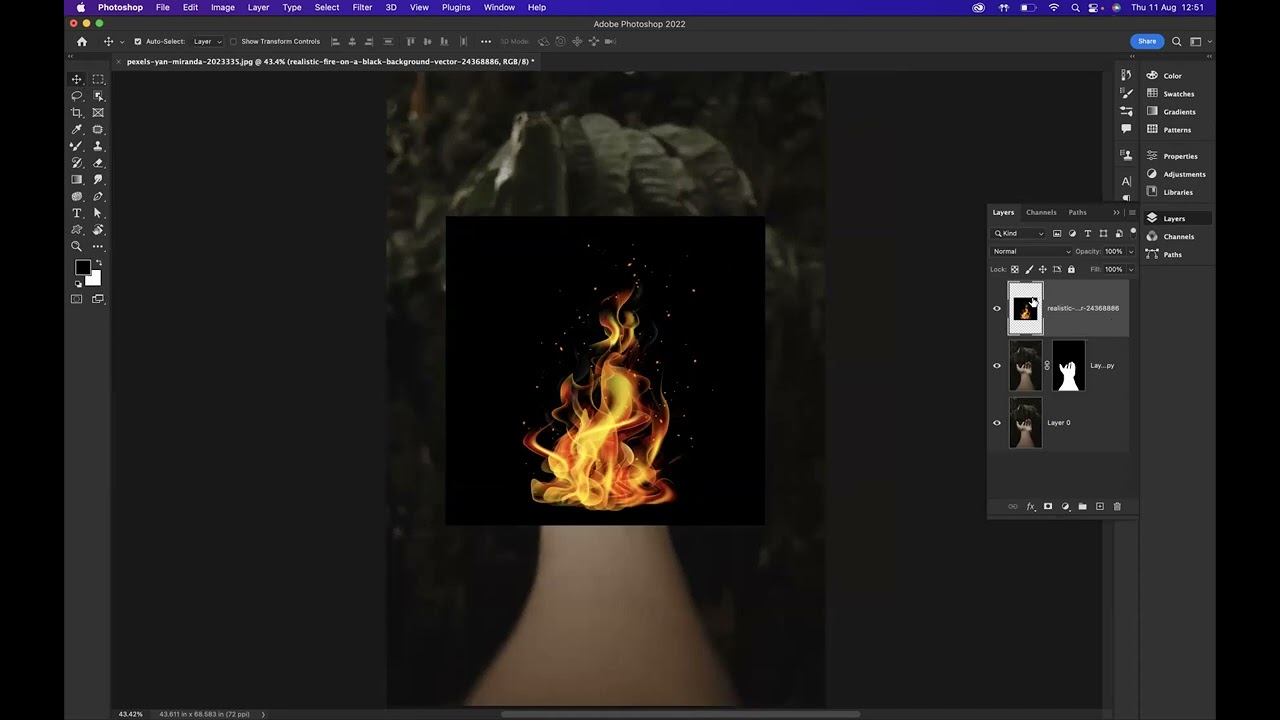 Fire in the hand effect - Adobe Photoshop