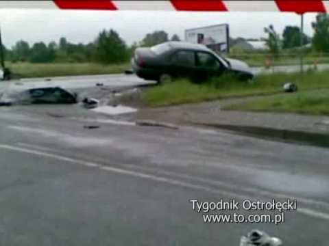 OSTROŁĘKA: Śmiertelny wypadek motocyklisty (video)