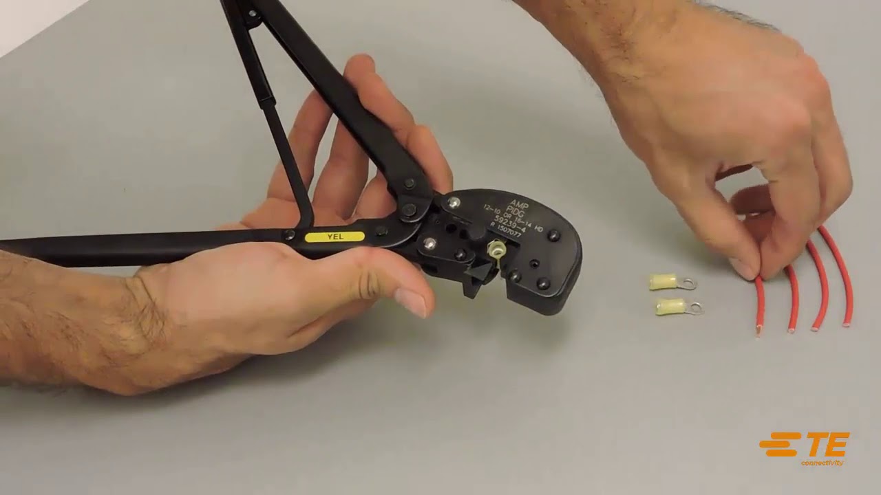 TE Connectivity CERTI-CRIMP Heavy Head Hand Tool (HHHT)