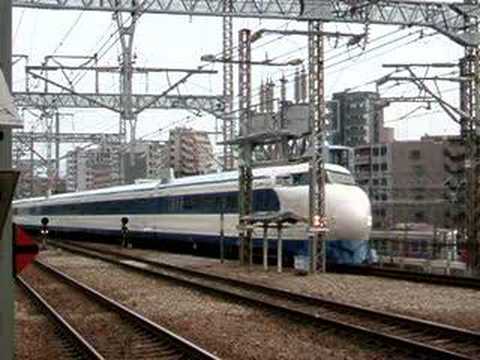 ０系 （６両）（0762A） 【博多駅】