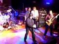 Bobby Kimball & Fahrenheit singing Hold The Line
