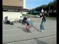 Des premieres s jouant a saute mouton 2